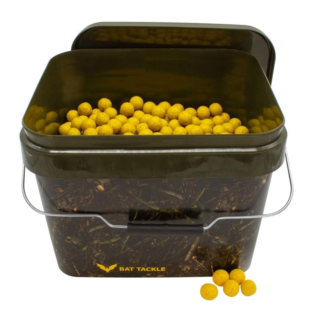 Bat-tackle Böse Boilies   Realistricâ  Spand   5kg Banana   Toffee Boilies
