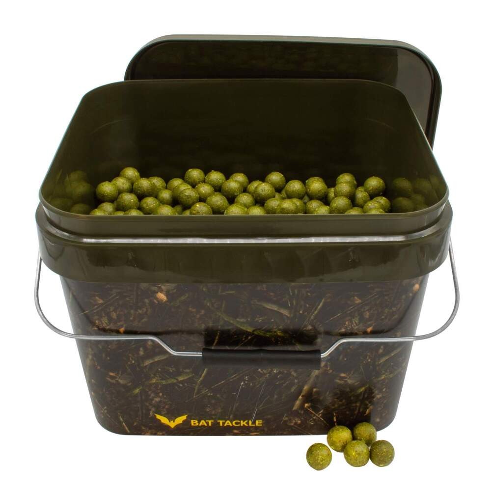 Bat-tackle Böse Boilies   Realistricâ  Spand   5kg Toasted Almond Boilies